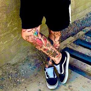 Vans Old Skool Shoes Black White Low Top 
Men’s Size 12 Casual Sneakers